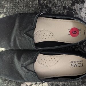 Toms Size 9 Women